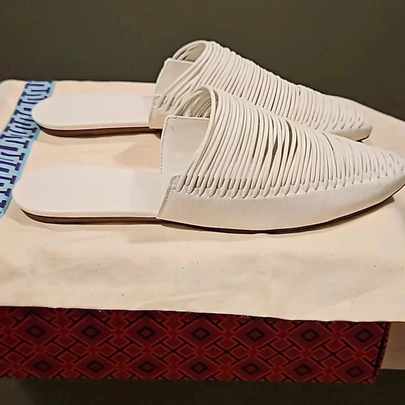 COPY - TORY BURCH SIENNA MULES - Picture 3 of 6